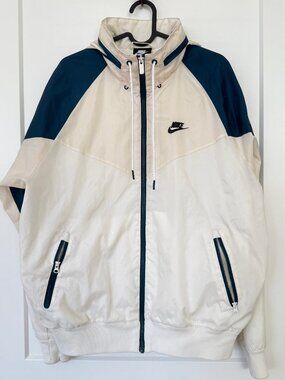 Nike Heritage Windrunner Jacket Sail, Cream & Nightshade